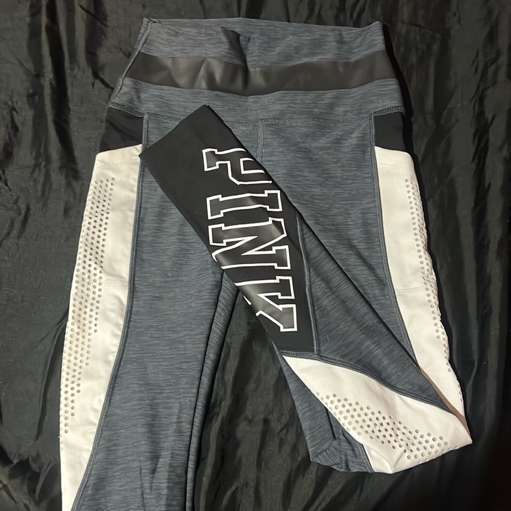 pink Victoria’s Secret ultimate leggings